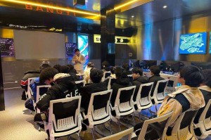 《2konline转身》2025：电竞体育融合与技术挑战前瞻