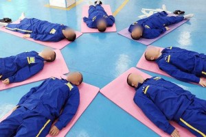 这份报告系统梳理了冥想训练的科学应用与认知误区，以下为结构化解读：