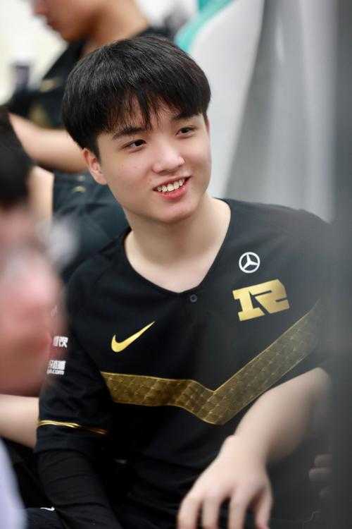 那年夏天 RNG的黄金一代